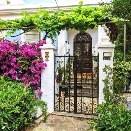 House With Garden In Of Rhodes Tatil Evi