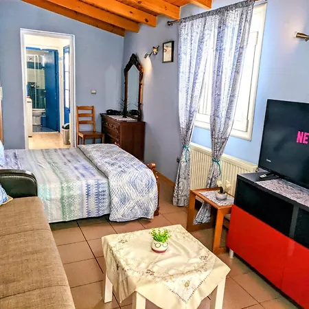 House With Garden In Of Rhodes Tatil Evi