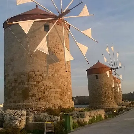 House With Garden In Of Rhodes Tatil Evi *